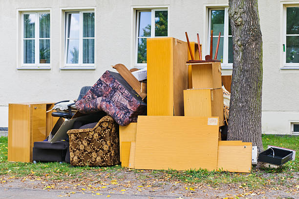 Best Yard Waste Removal  in Henrietta, TX
